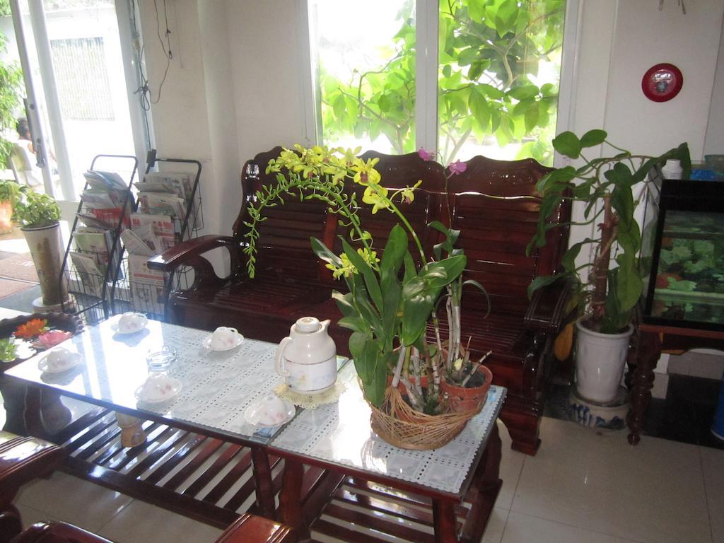 Nhiet Doi Hotel Tuy Hoa Exterior foto